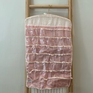 Double sided hanging jewlery organizer